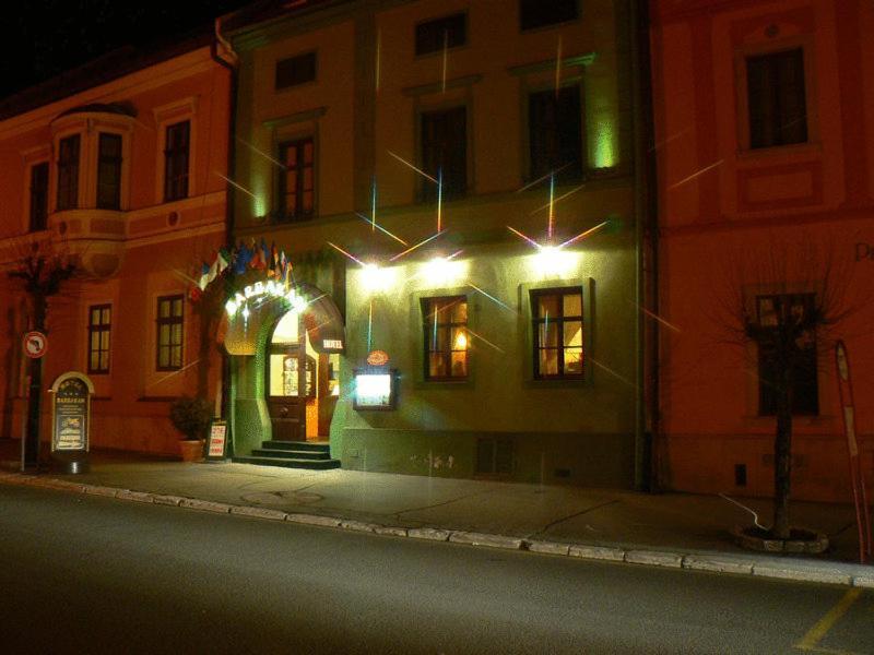 Garni -Hotel Barbakan Levoča Extérieur photo