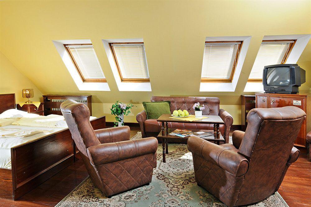 Garni -Hotel Barbakan Levoča Extérieur photo