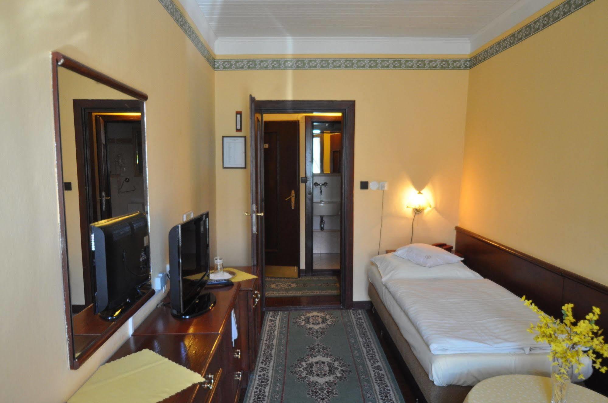 Garni -Hotel Barbakan Levoča Extérieur photo