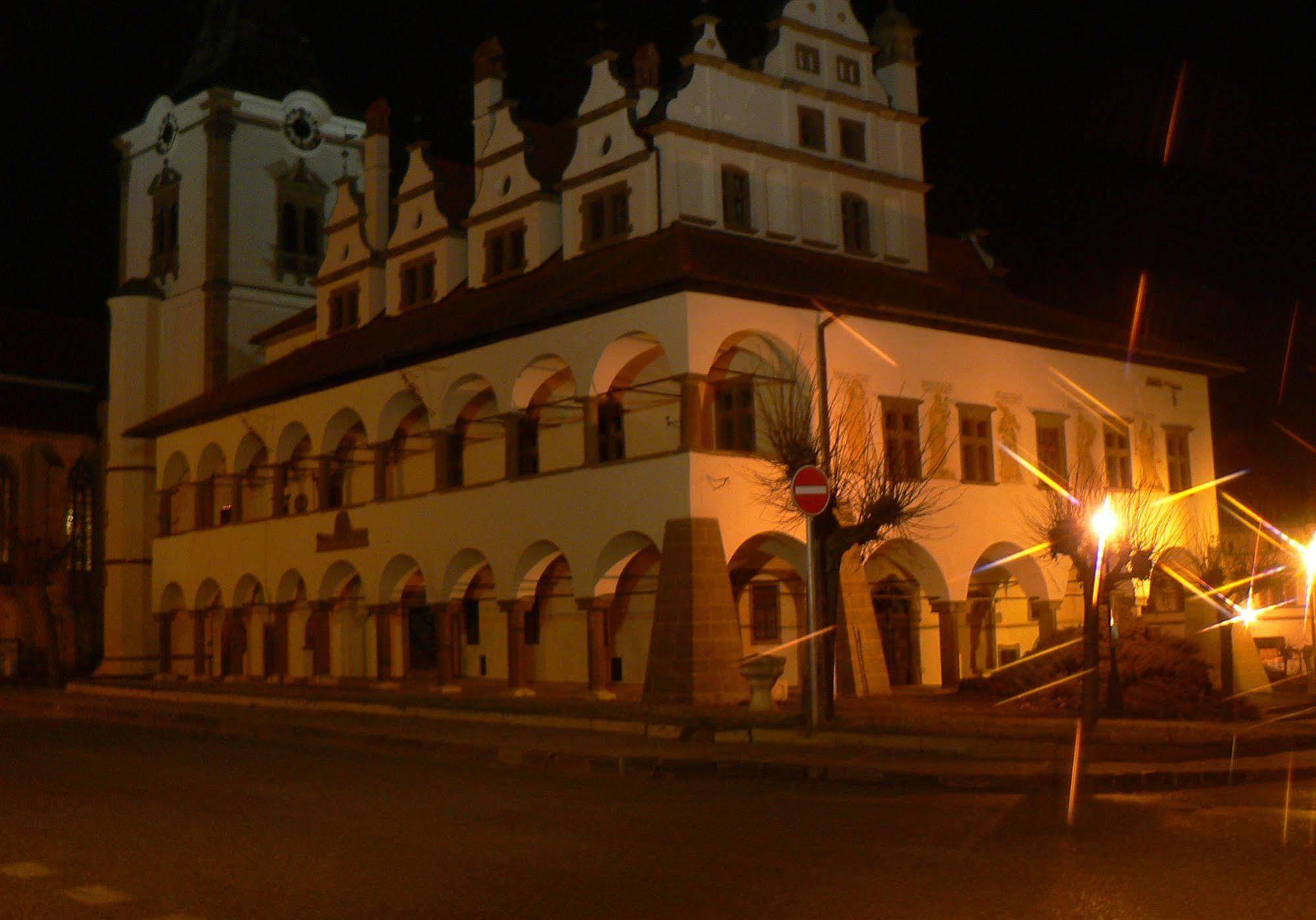 Garni -Hotel Barbakan Levoča Extérieur photo